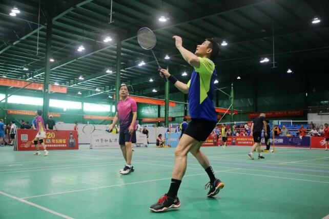 安徽省直机关第七届羽毛球比赛在安徽德仁体育馆举行 